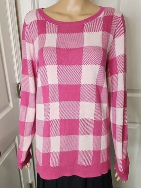 Belle by Kim Gravel Pink and White Knit Plaid Long Sleeve Sweater